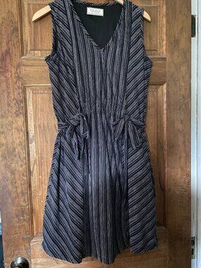 Sinuous black and white stripe dress